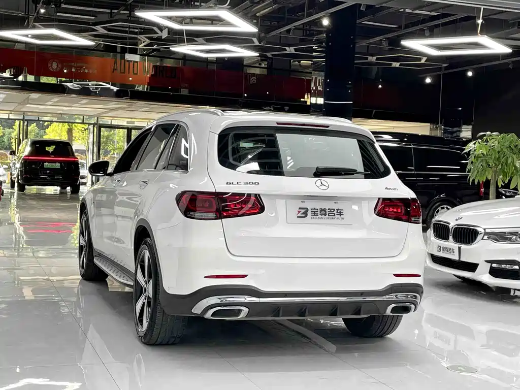Mercedes-Benz GLC 2023 — фото 11