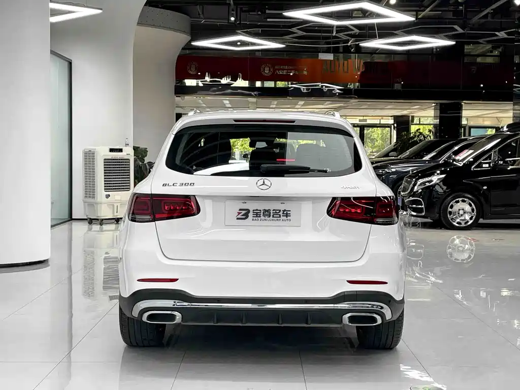 Mercedes-Benz GLC 2023 — фото 13