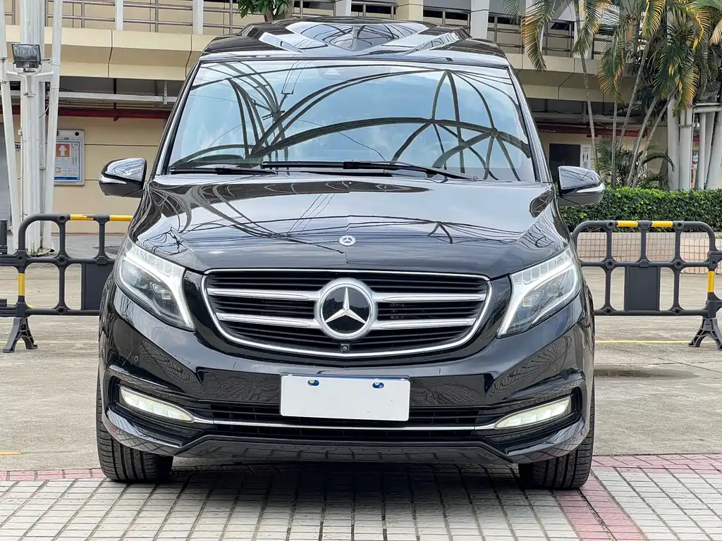 Mercedes-Benz V-Class 2019 — фото 3