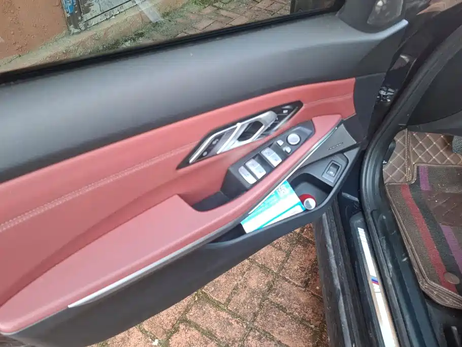 BMW 3 Series 2024