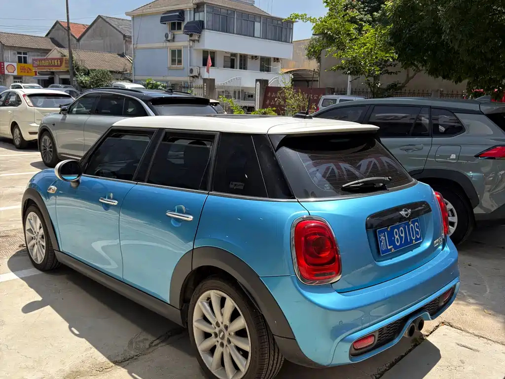 MINI MINI 2016