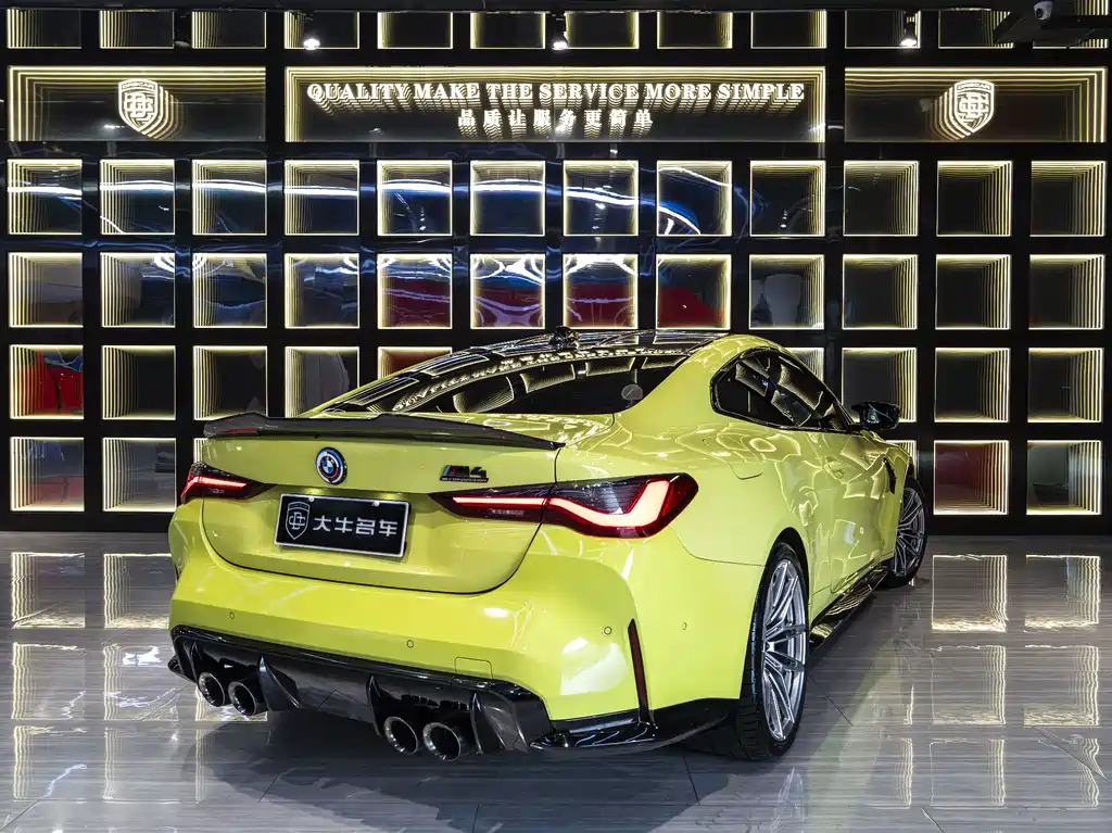 BMW M4 2023 — фото 6