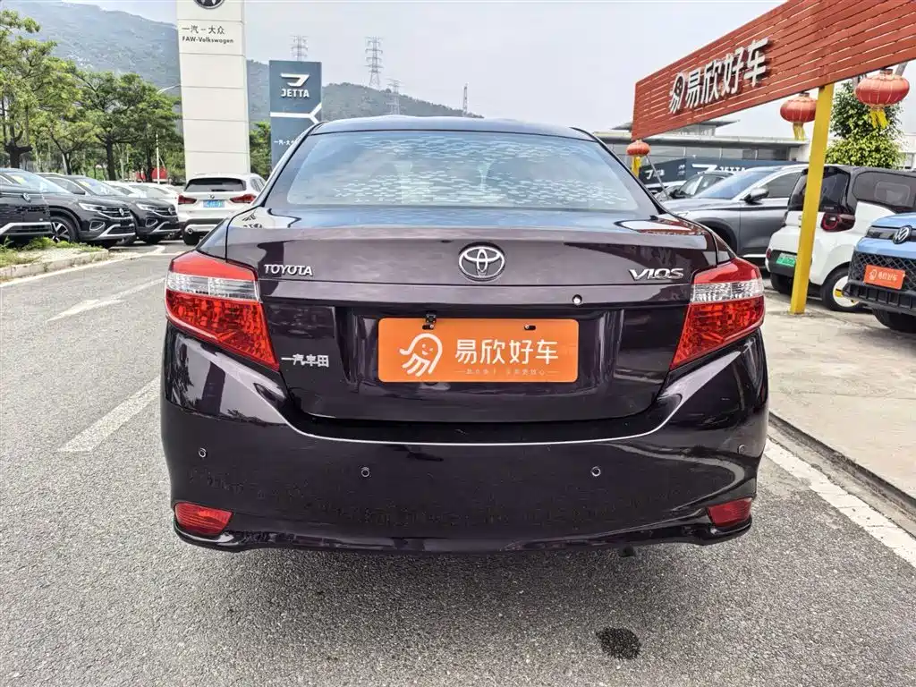 Toyota Vios 2016 — фото 8