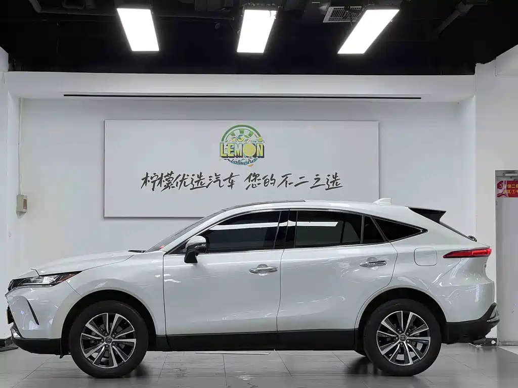 Toyota Harrier 2022 — фото 4