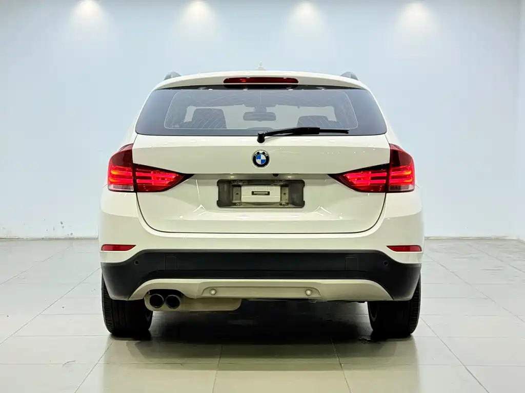 BMW X1 2015 — фото 5