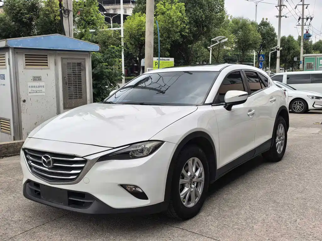Mazda CX-4 2016 — фото 1