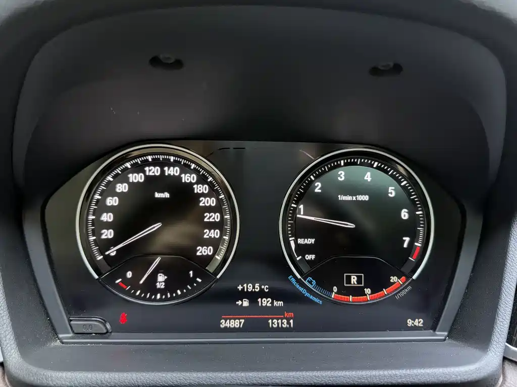 BMW X1 2022 — фото 16