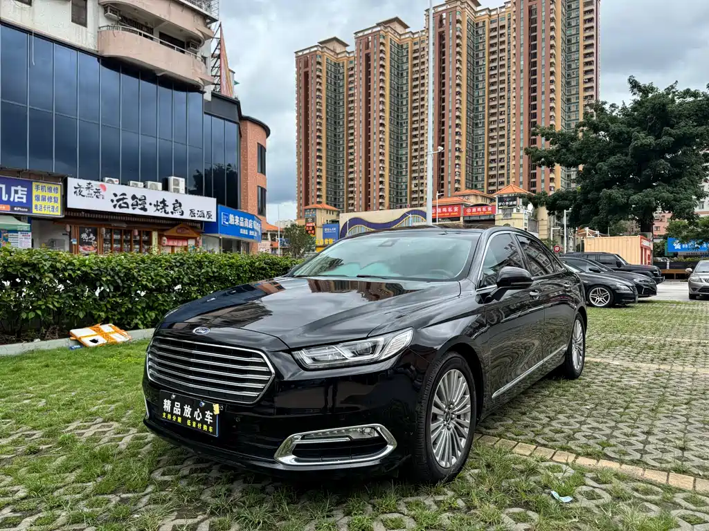 Ford Taurus 2017