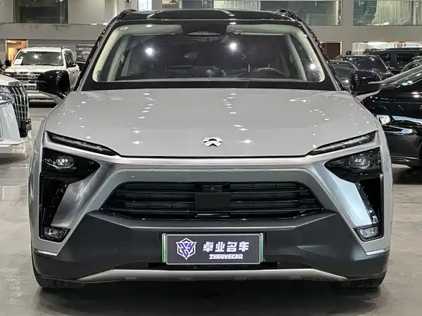 NIO ES8 2020