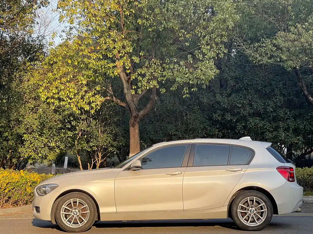 BMW 1 Series 2015 — фото 8