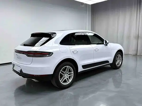 Porsche Macan 2020