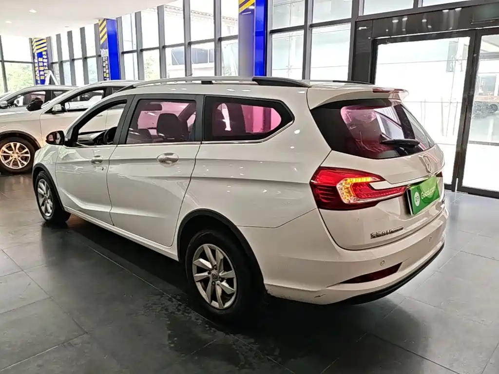 Baojun 310W 2018 — фото 5