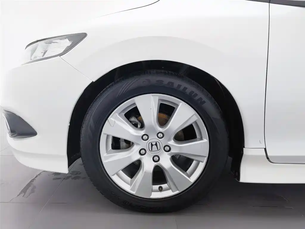 Honda Jade 2016 — фото 17