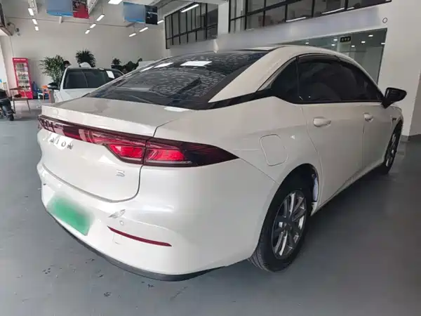 Aion S 2023