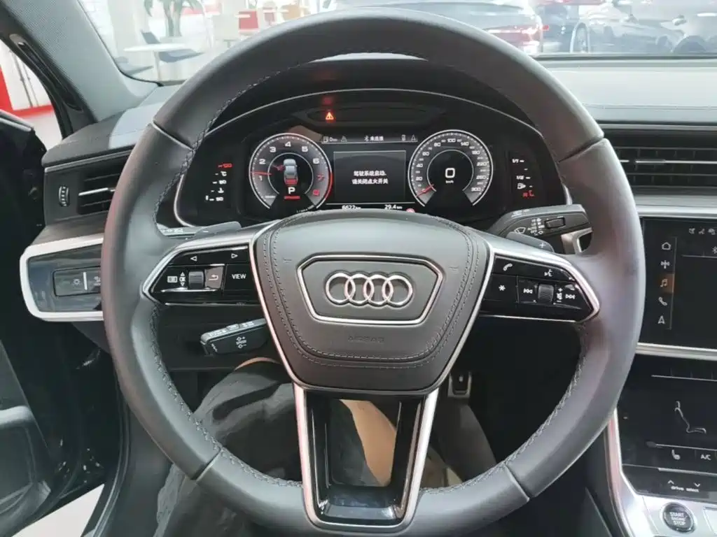 Audi A6L 2025 — фото 17