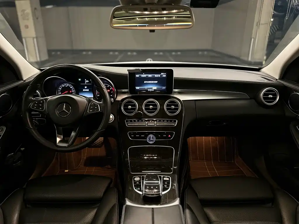 Mercedes-Benz C-Class 2015 — фото 27