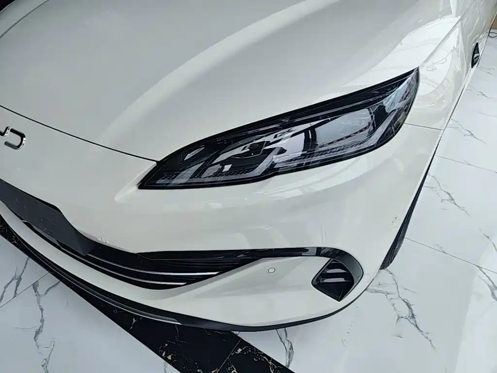 BYD Seal 06 2025 — фото 24