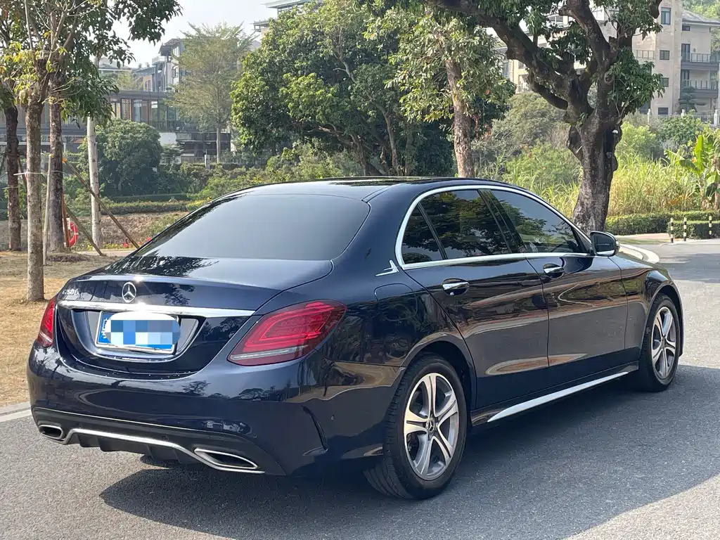Mercedes-Benz C-Class 2019 — фото 7