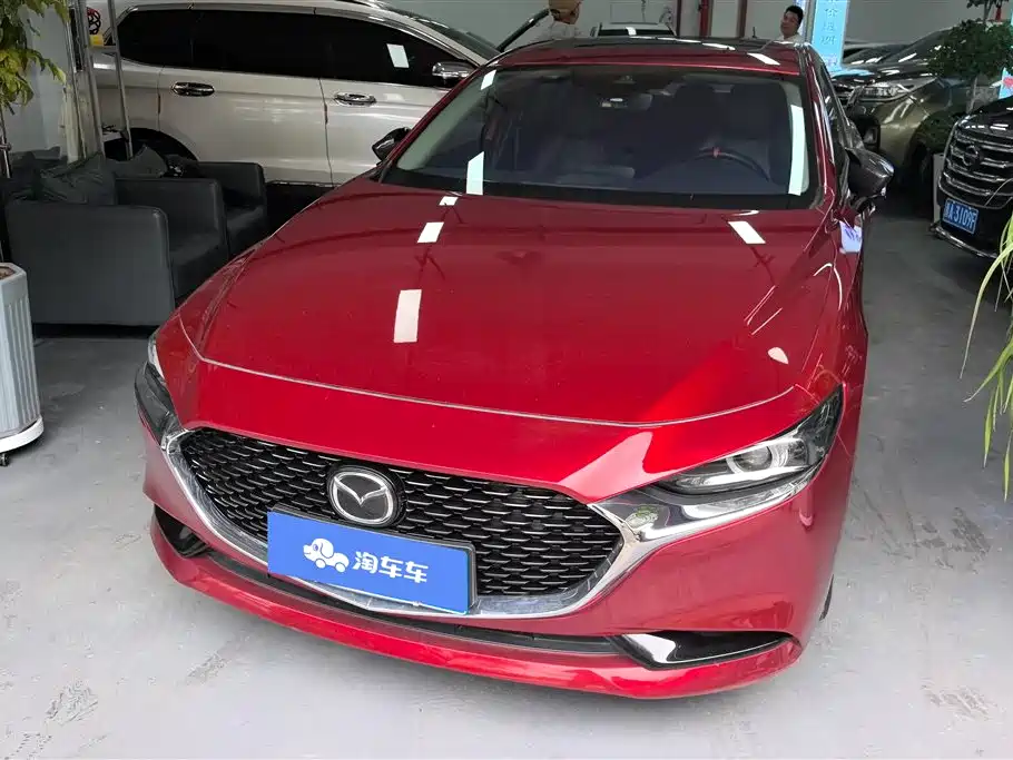 Mazda 3 Axela 2023