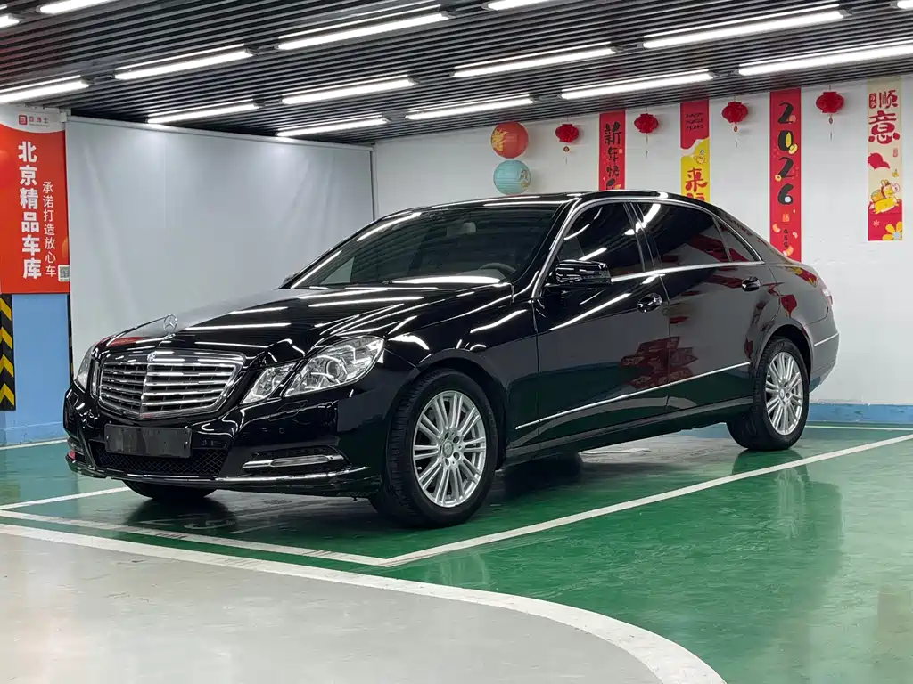 Mercedes-Benz E-Class 2012