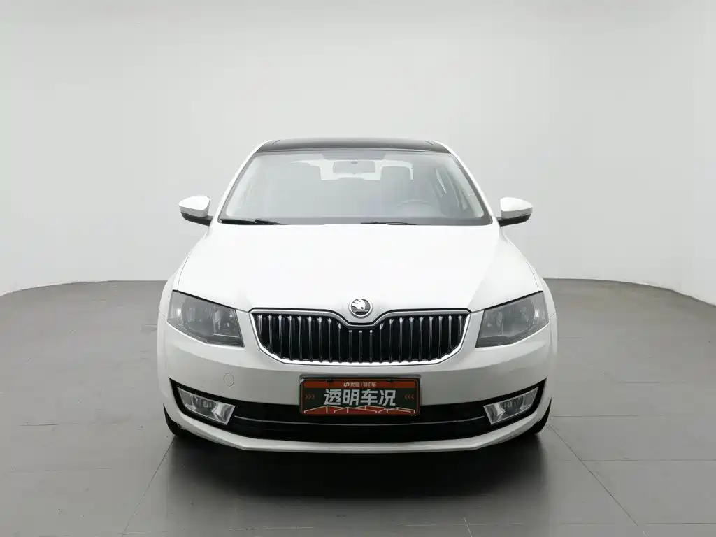 Skoda Octavia 2015 — фото 3