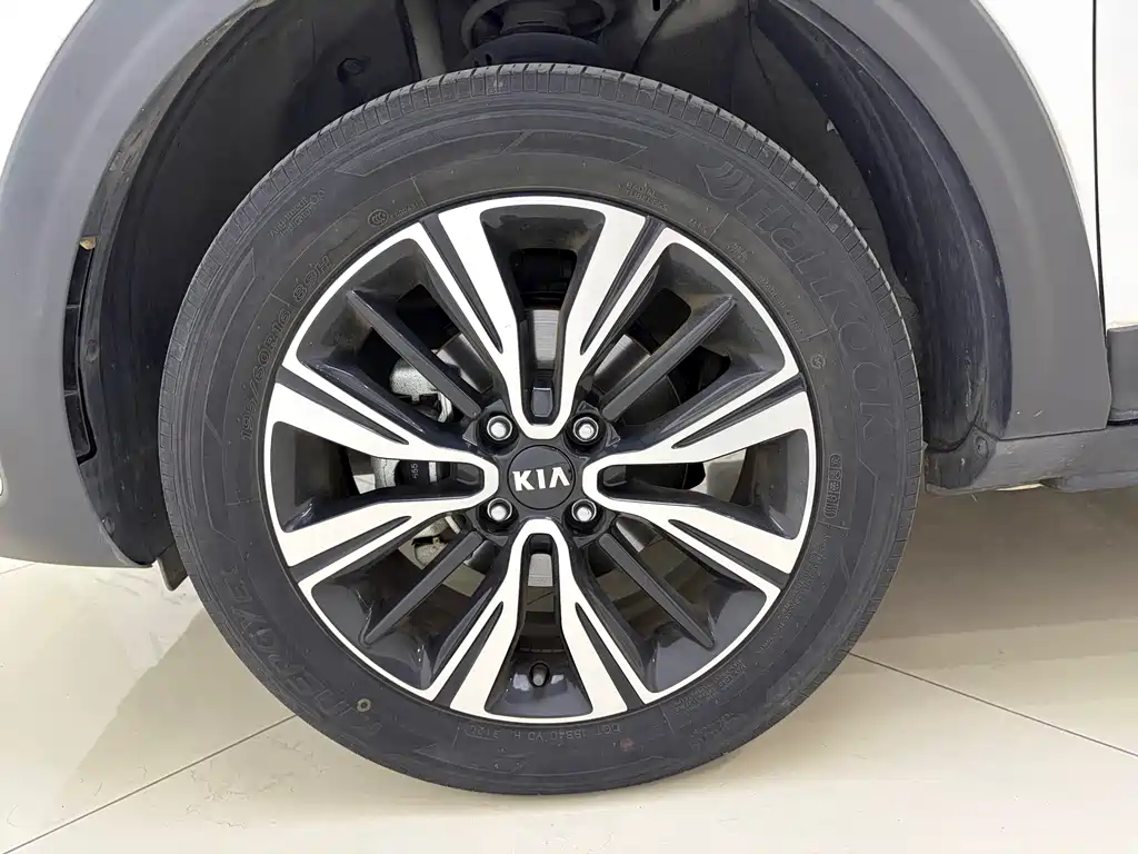 Kia KX1 2021 — фото 14