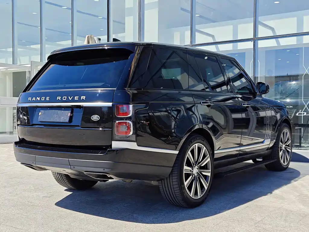 Land Rover Range Rover 2022 — фото 4