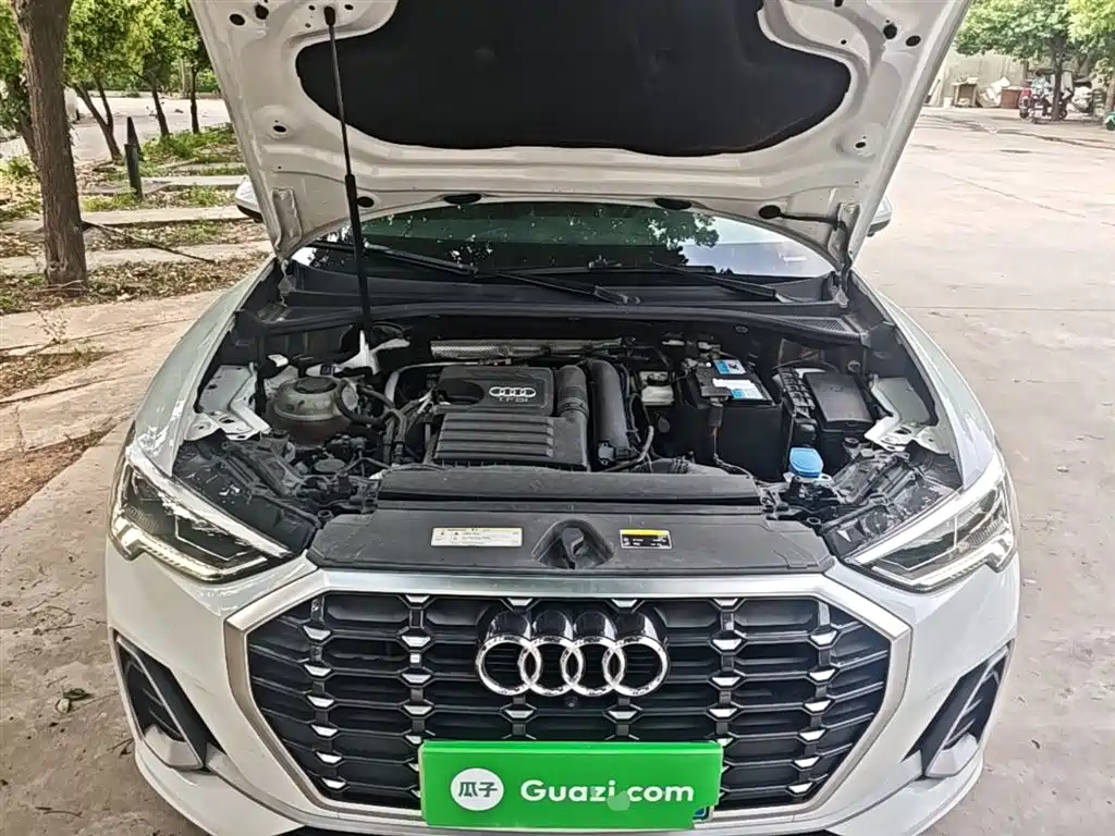 Audi Q3 2020 — фото 20