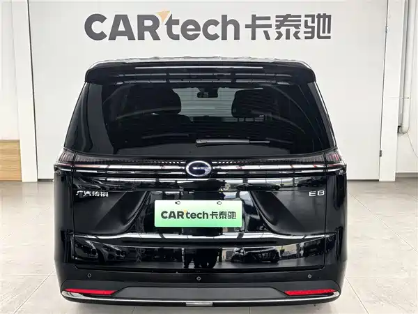 GAC Trumpchi E8 PHEV 2025