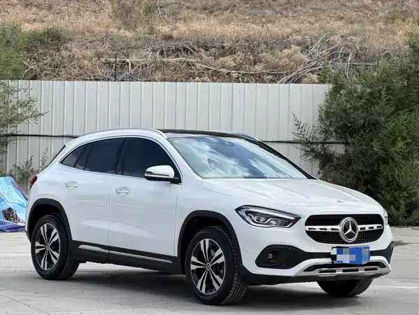 Mercedes-Benz GLA 2022