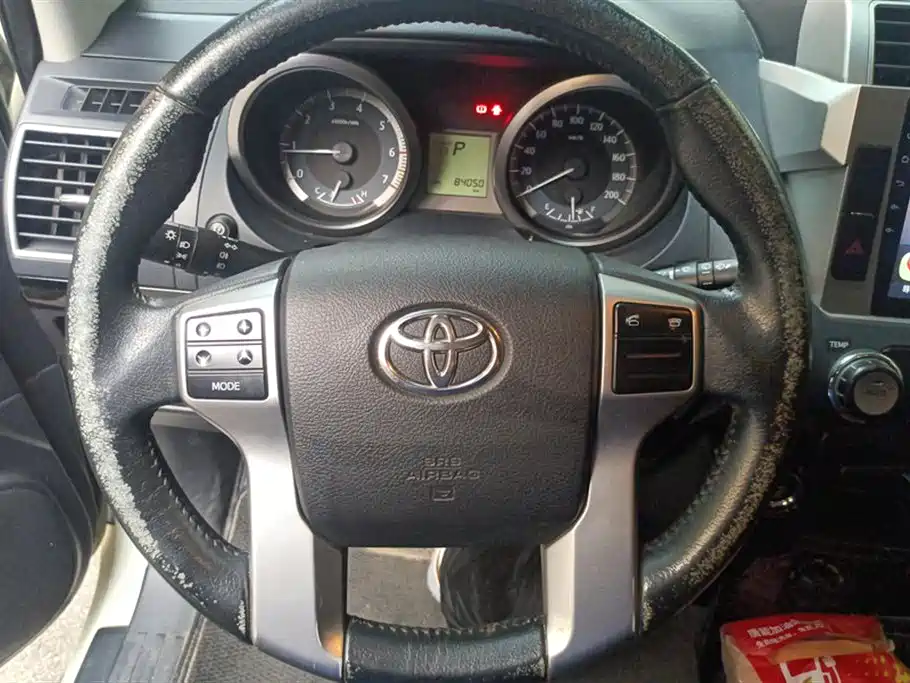 Toyota Prado 2017 — фото 15