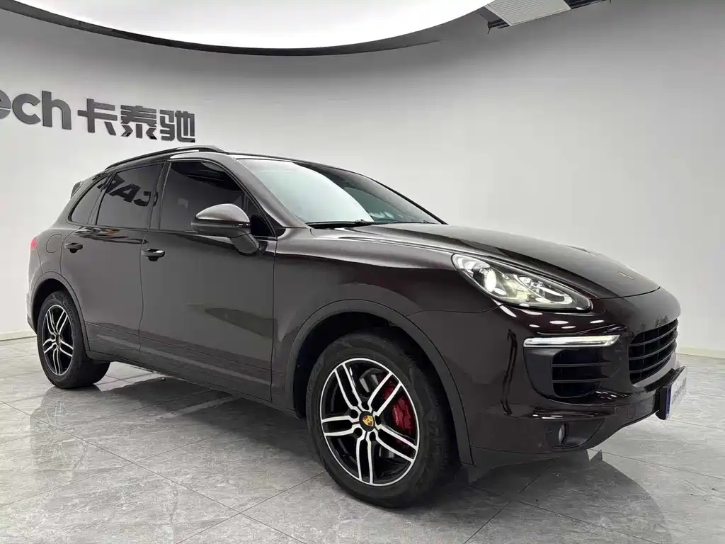 Porsche Cayenne 2016