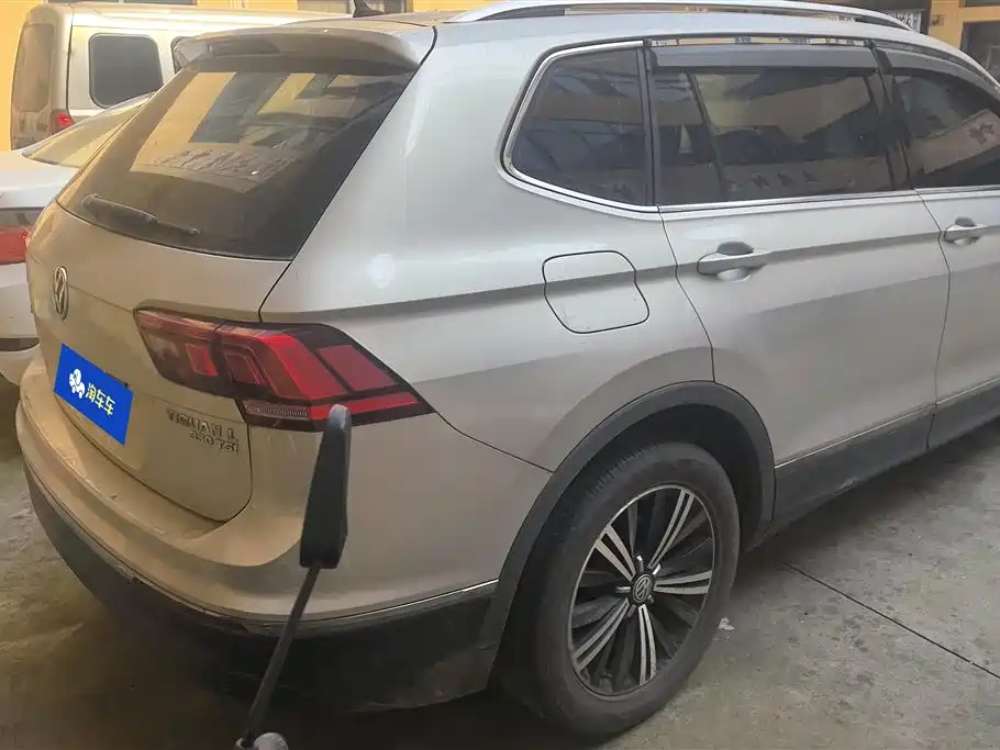 Volkswagen Tiguan L 2019 — фото 3