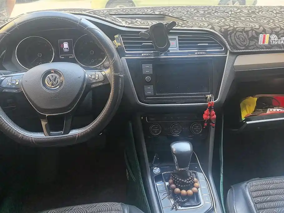 Volkswagen Tiguan L 2019 — фото 12