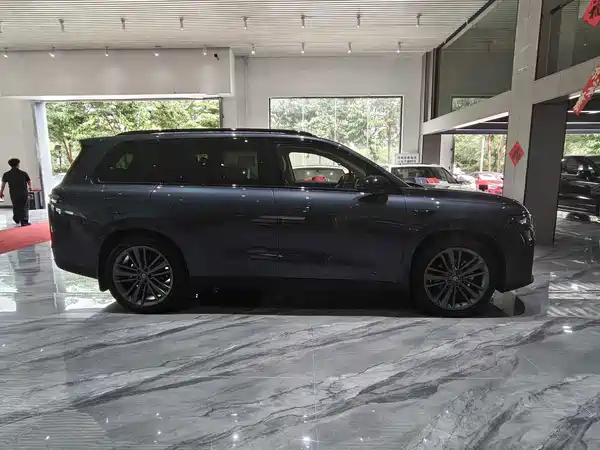 Leapmotor C16 2025