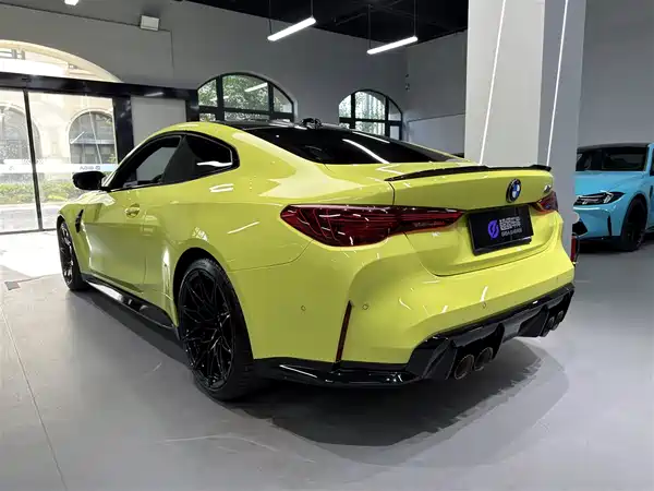 BMW M4 2024