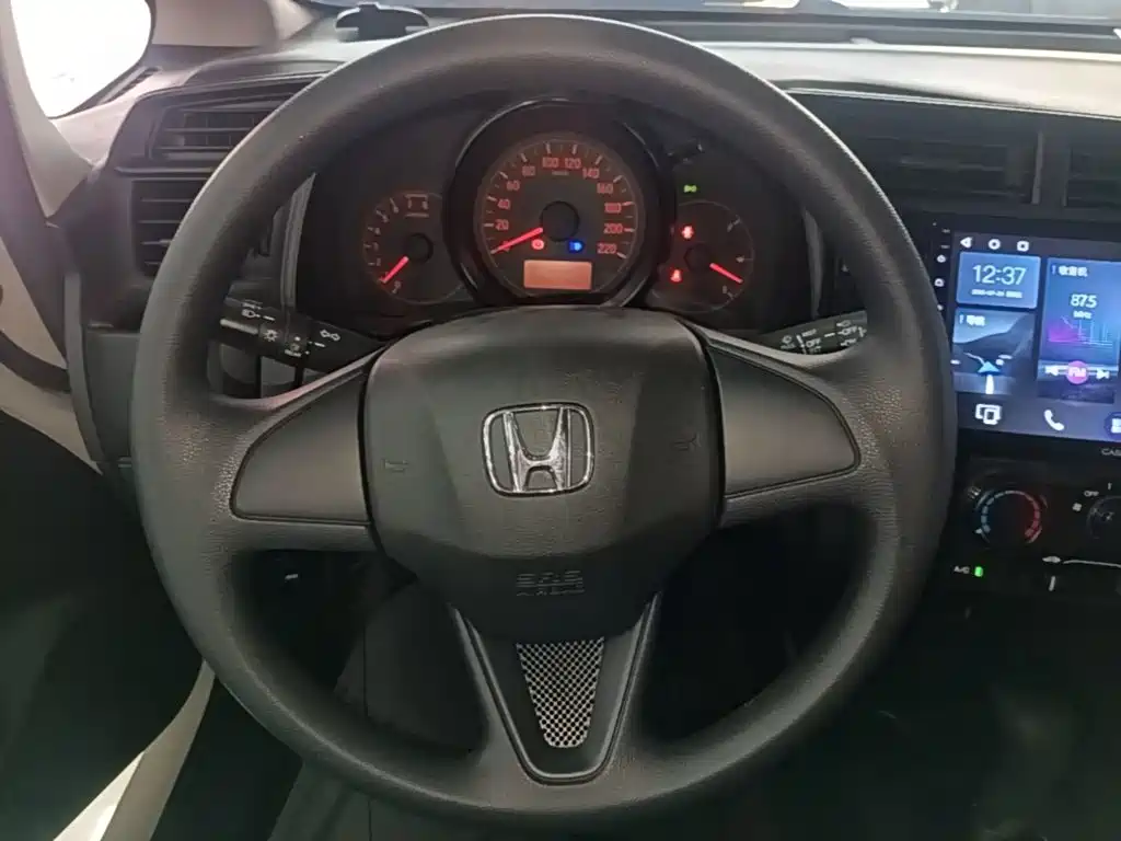 Honda Fit 2019 — фото 11