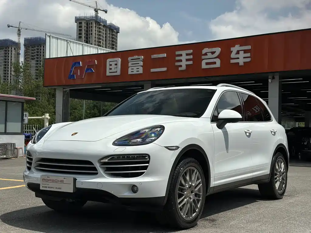 Porsche Cayenne 2014
