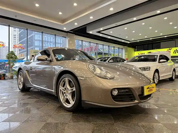 Porsche Cayman 2012