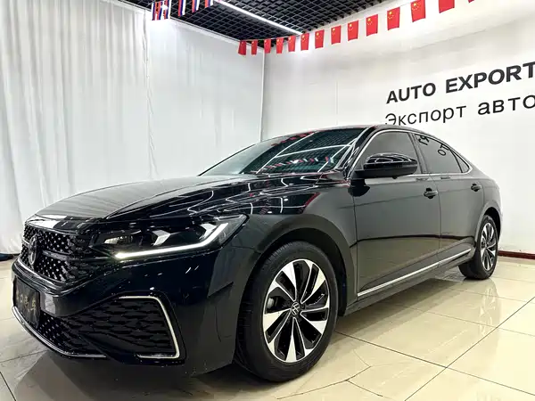 Volkswagen Passat 2023