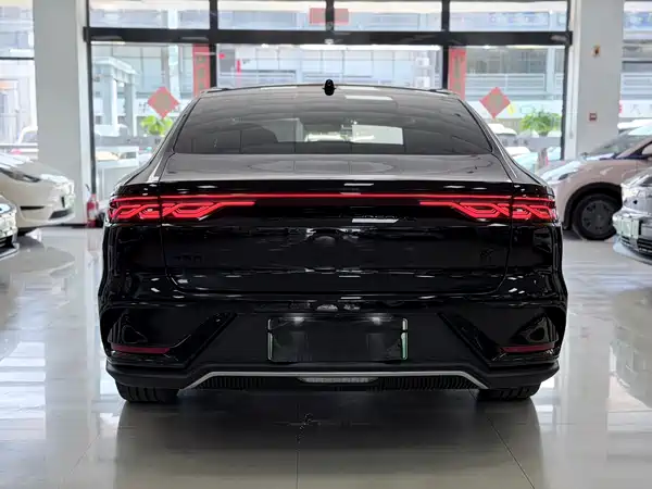 BYD Han 2024