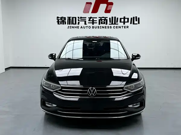 Volkswagen Magotan 2020