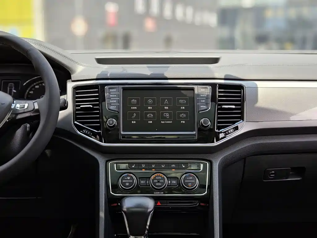 Volkswagen Teramont 2018 — фото 13