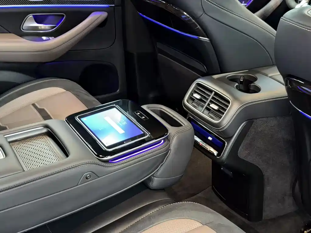 Mercedes-Benz GLE AMG 2021 — фото 19