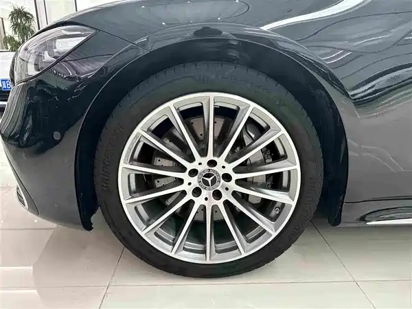 Mercedes-Benz S-Class 2022