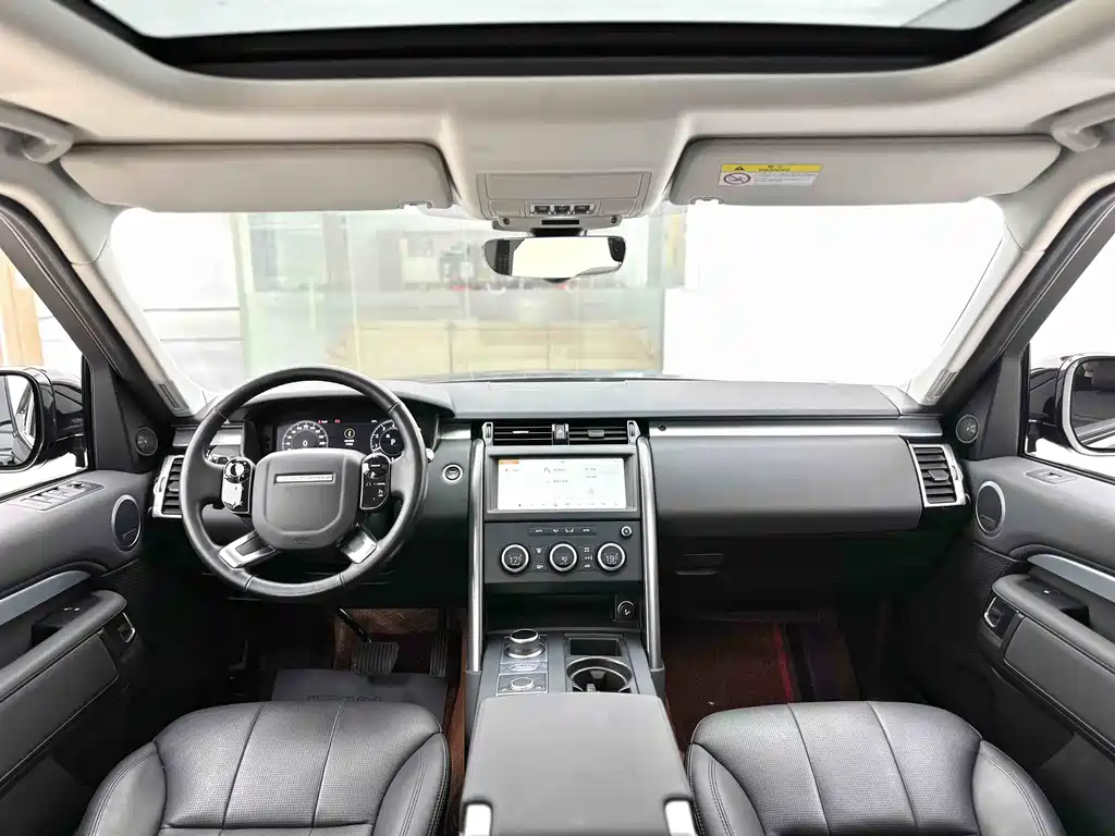 Land Rover Discovery 2021 — фото 4