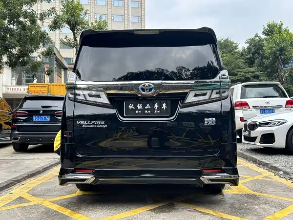 Toyota Vellfire 2021