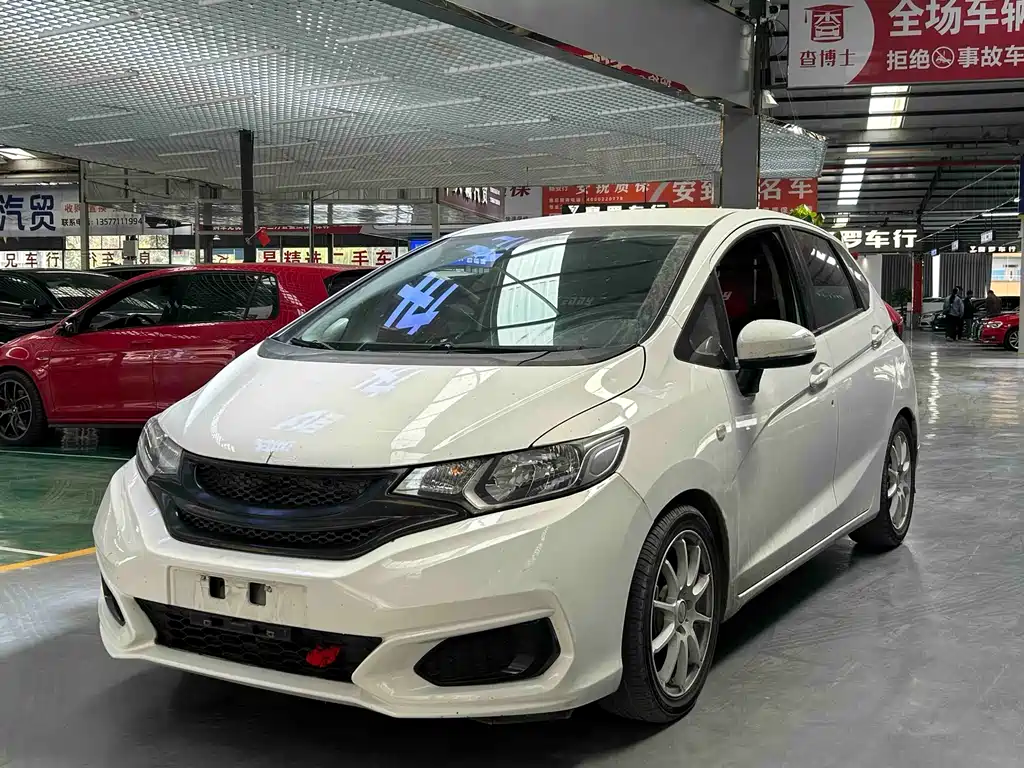 Honda Fit 2019 — фото 1