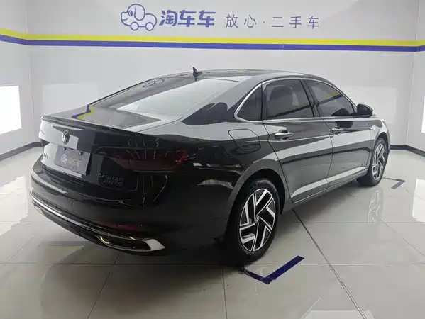 Volkswagen Sagitar 2023