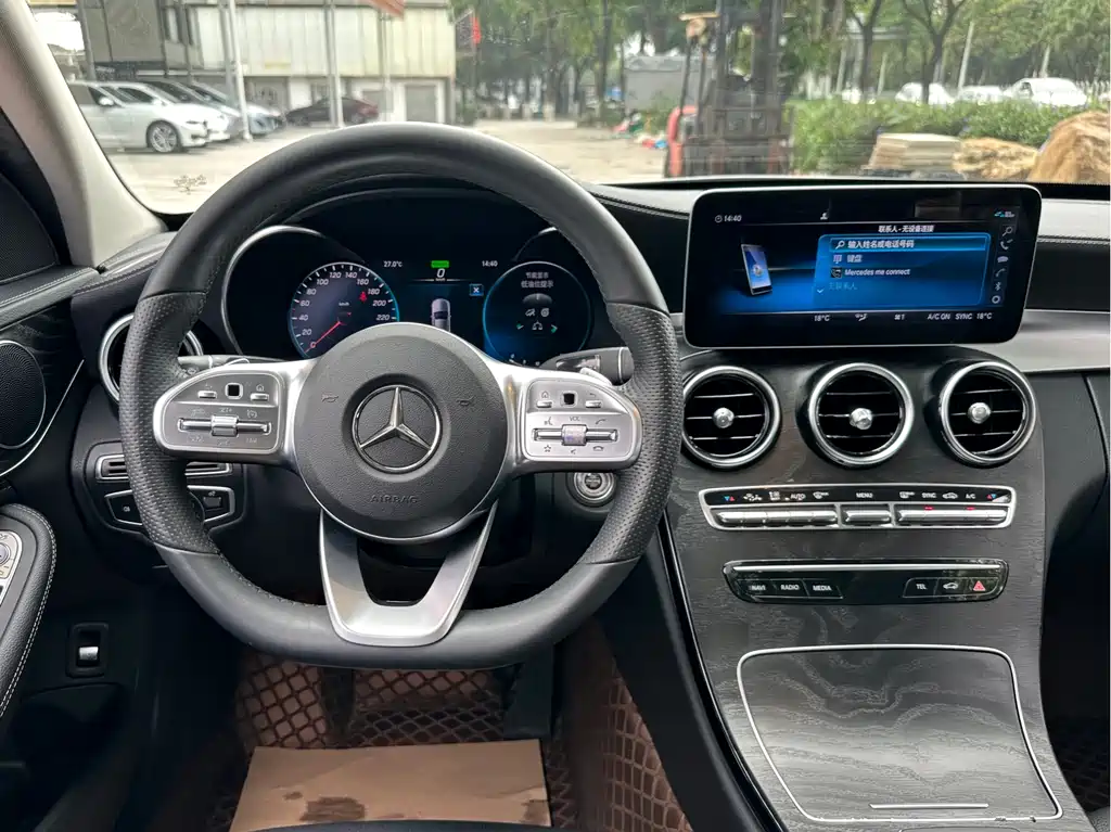 Mercedes-Benz C-Class 2020 — фото 12